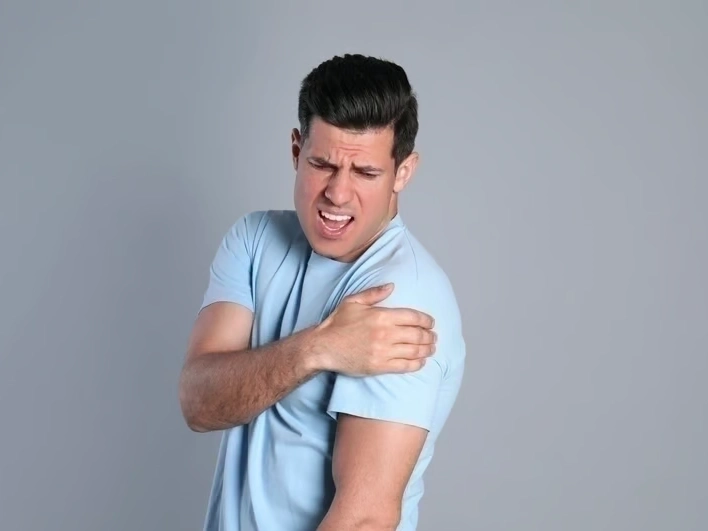 Shoulder Pain Treatment service in Stockbridge